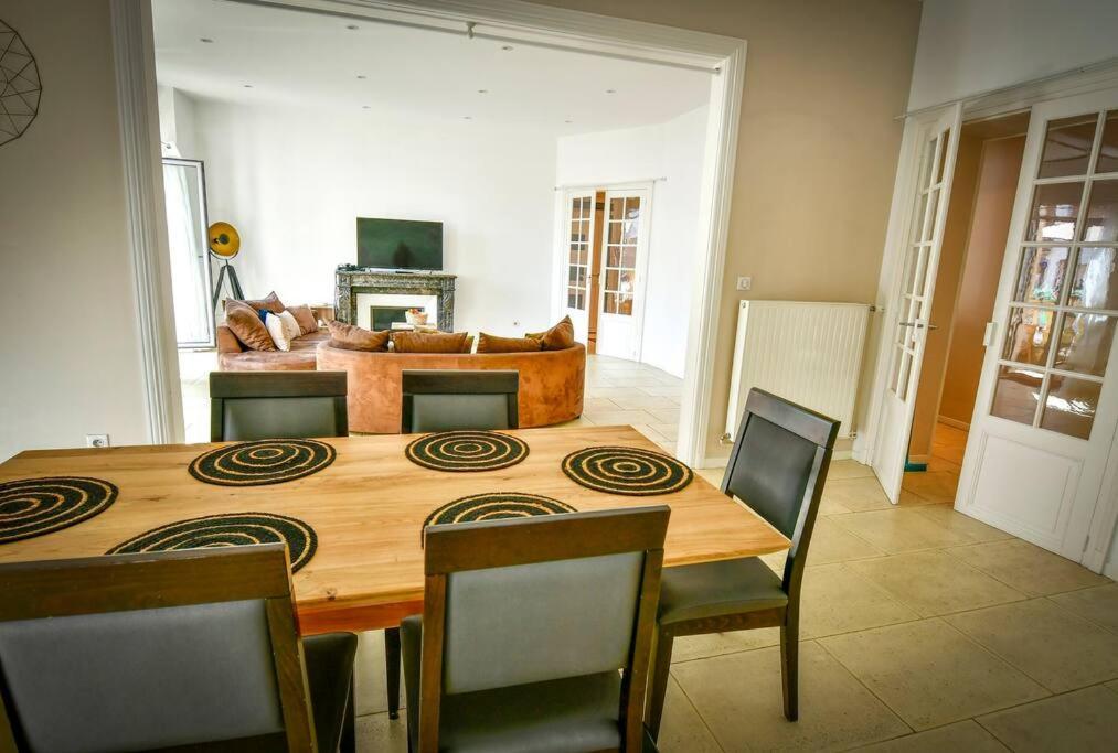 Grand Appartement De Haut Standing En Centre-Ville Montlucon Ngoại thất bức ảnh