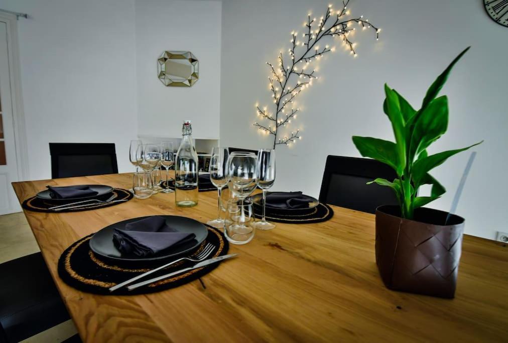 Grand Appartement De Haut Standing En Centre-Ville Montlucon Ngoại thất bức ảnh