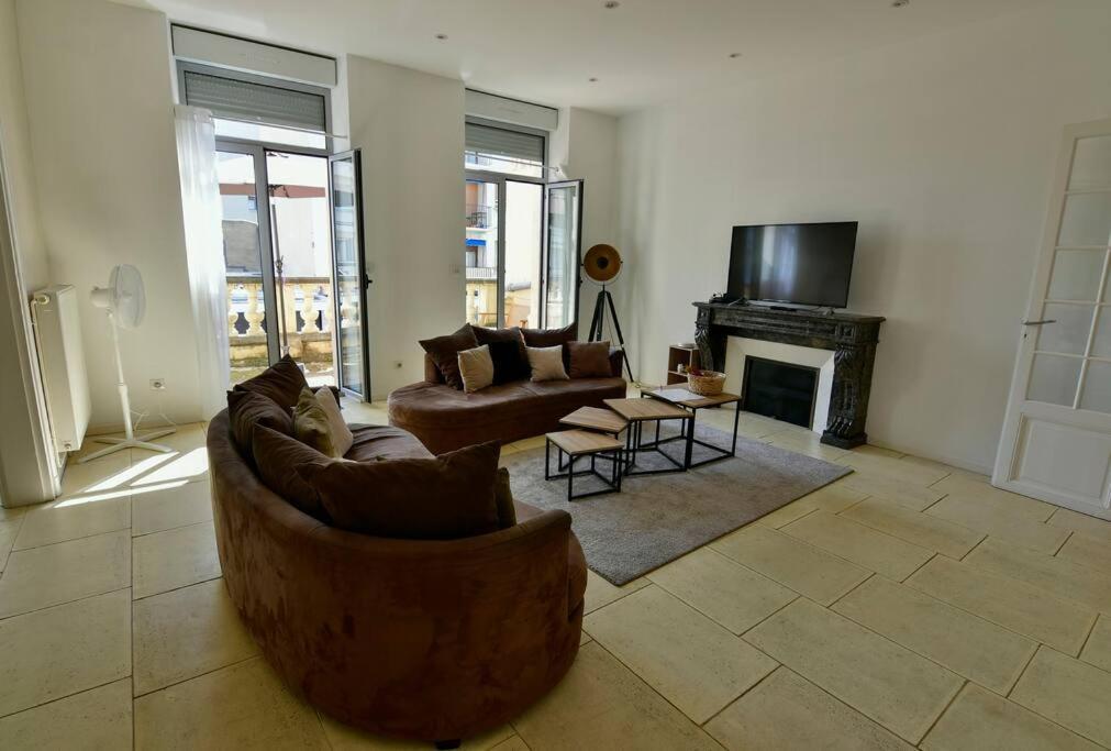 Grand Appartement De Haut Standing En Centre-Ville Montlucon Ngoại thất bức ảnh